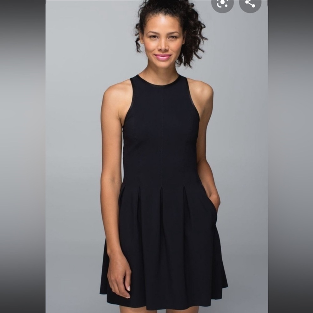 Lululemon Here to There Dress with pockets